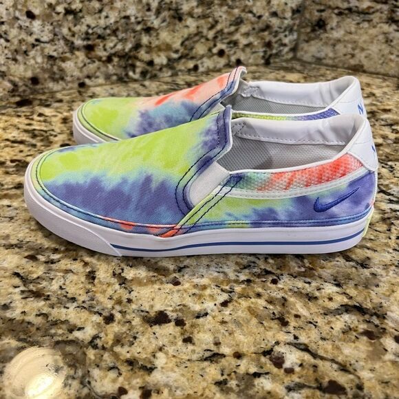 Nike tye dye slip on sneakers women’s 6 - Picture 3 of 8